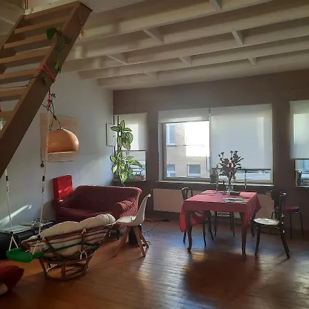 펜션 Atelier Aan Zee